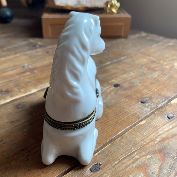 Vintage Ceramic Colt Box - gifted - Picture 5 of 10